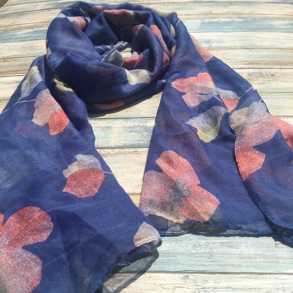 Lightweight scarf - blue with flowers.